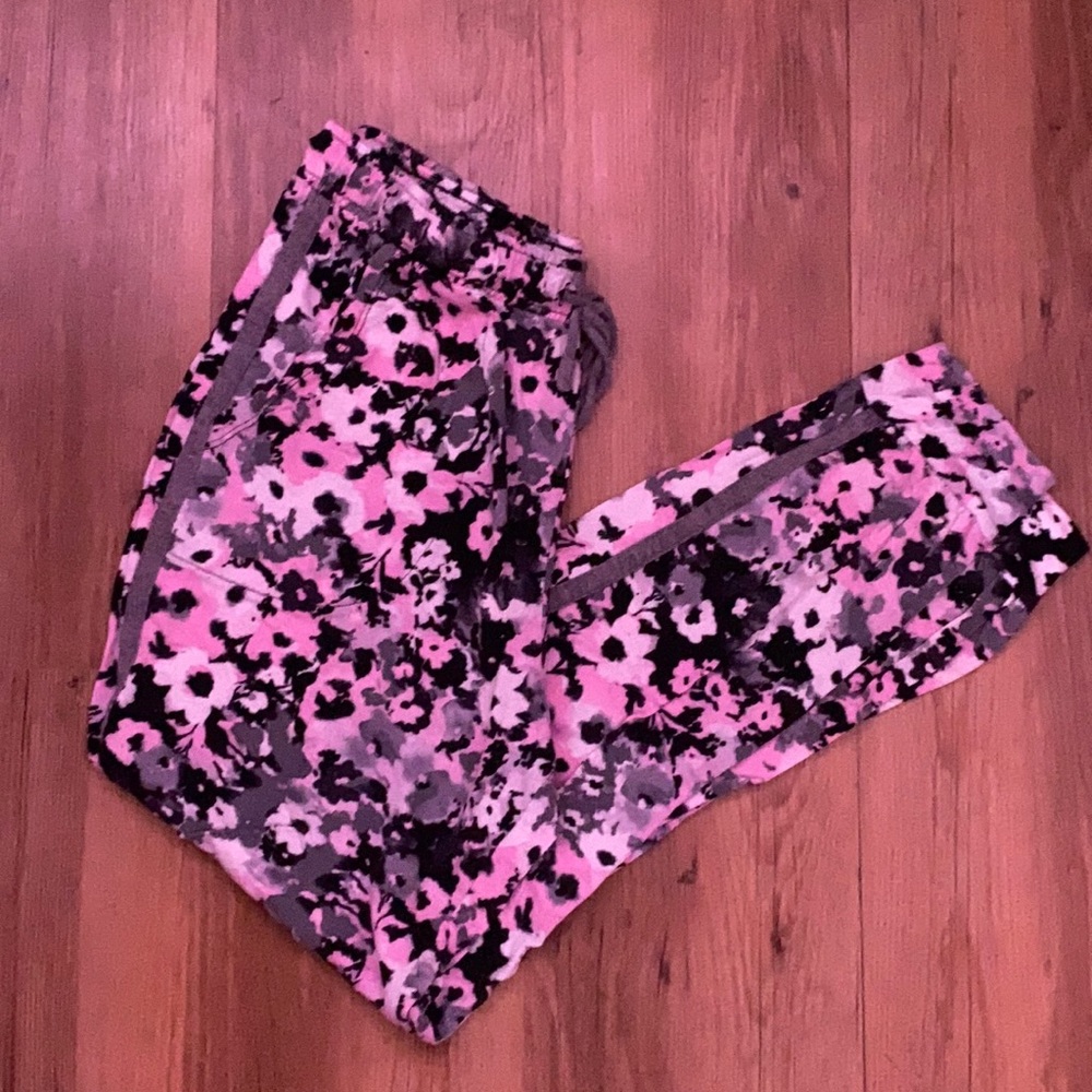 SUPER CUTE comfortable pants with pockets